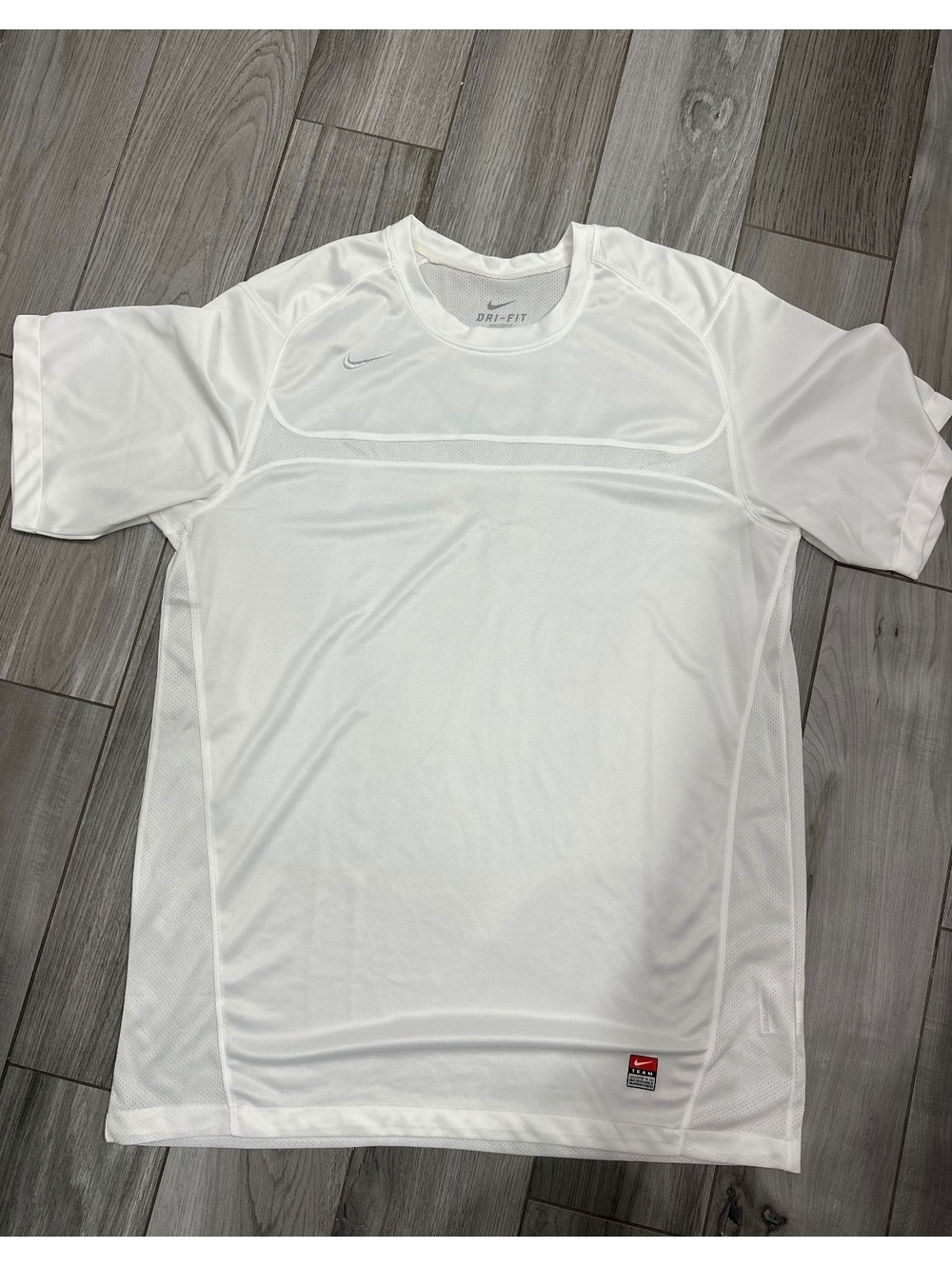 Nike Dri-FIT White Short Sleeve Athletic Shirt XL